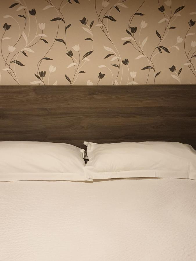 Logis Doubs Rivage Hotel Charette-Varennes ภายนอก รูปภาพ
